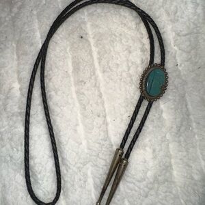 Vintage Turquoise & Sterling Silver Black Leather Bolo Tie